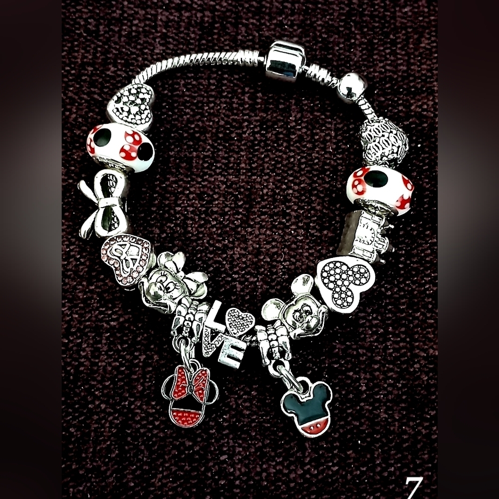 Mickey Mouse Hot Charm Bracelet